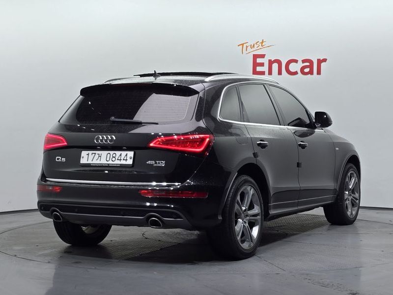 2016 Audi Q5 45 TDI Quattro Dynamic 8R photo 2