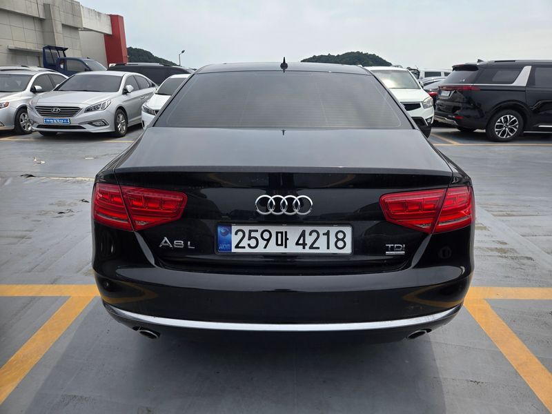 2012 Audi A8 3.0 TDI Quattro LWB D4 photo 3