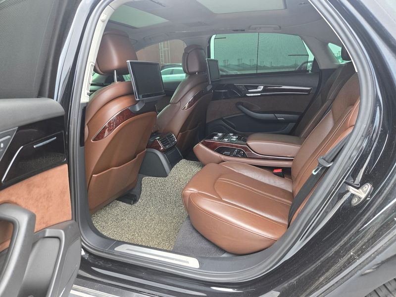 2012 Audi A8 3.0 TDI Quattro LWB D4 photo 5