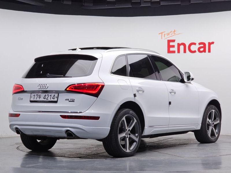 2015 Audi Q5 45 TDI Quattro 8R photo 2