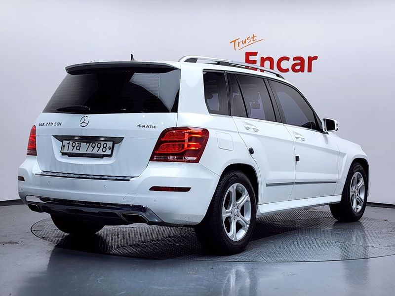 2014 Mercedes-Benz GLK-Class GLK220 CDI photo 2