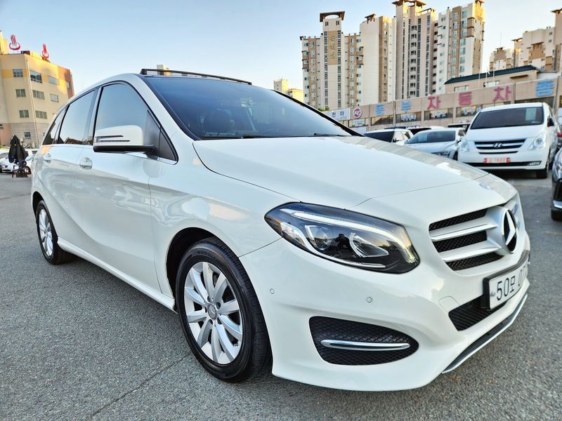 2016 Mercedes-Benz B-Class B200 d photo 4