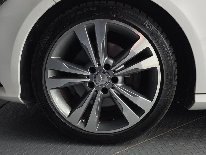 2014 Mercedes-Benz E-Class E300 Avangard photo 5