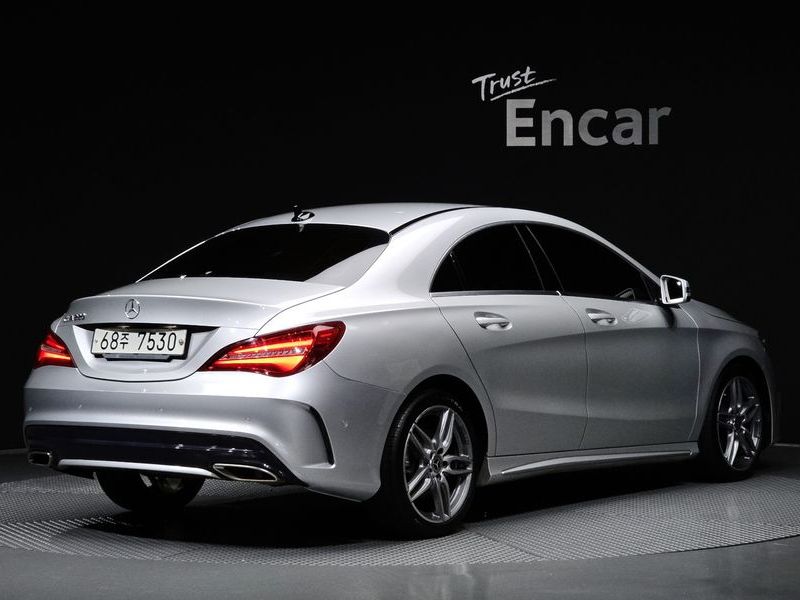 2018 Mercedes-Benz A-Class CLA220 AMG Line photo 2