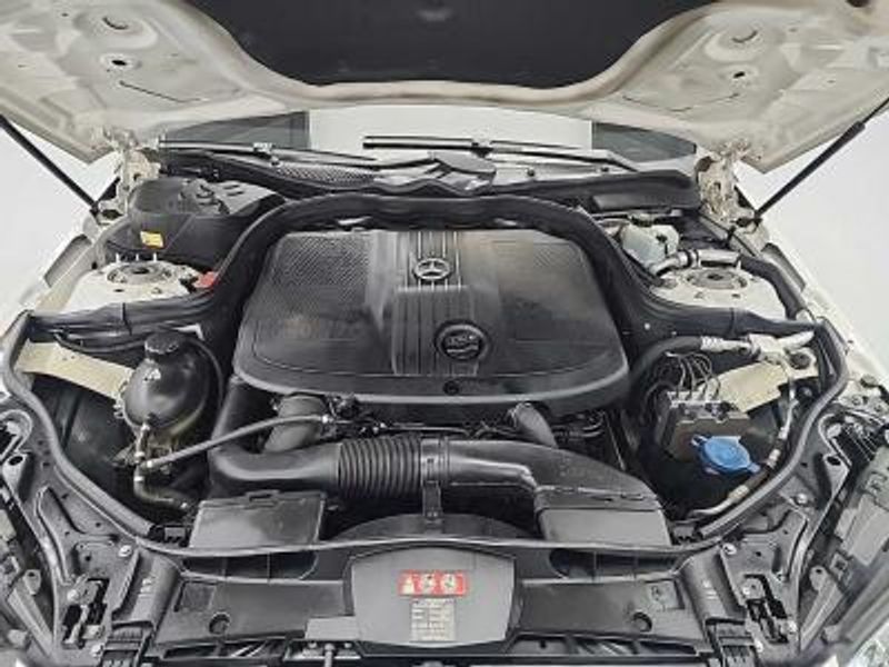 2014 Mercedes-Benz E-Class E220 CDI Avantgarde photo 5
