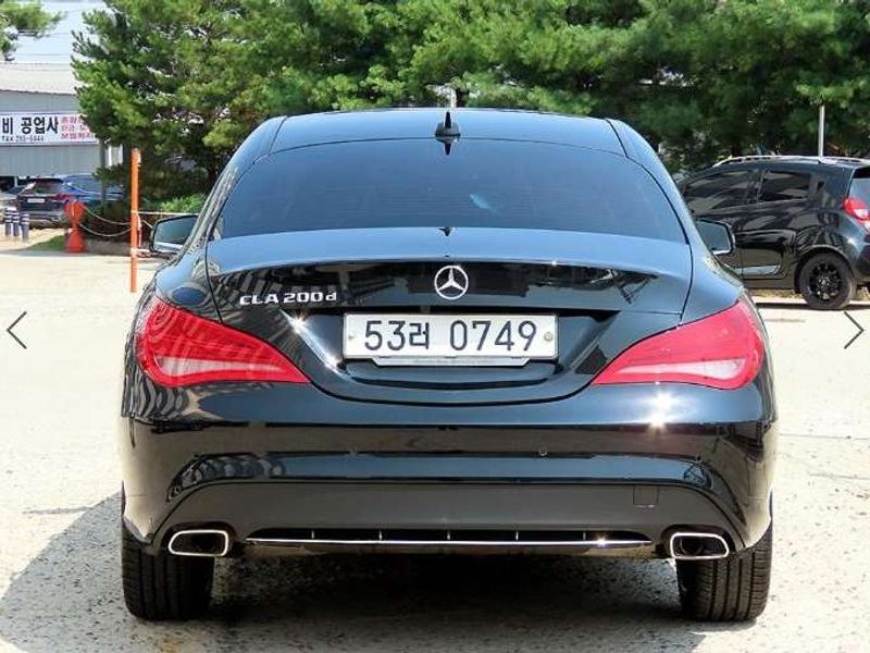 2016 Mercedes-Benz A-Class CLA200 d photo 4