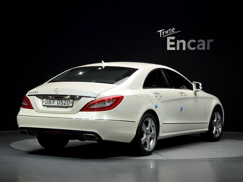 2013 Mercedes-Benz S-Class CLS350 photo 2