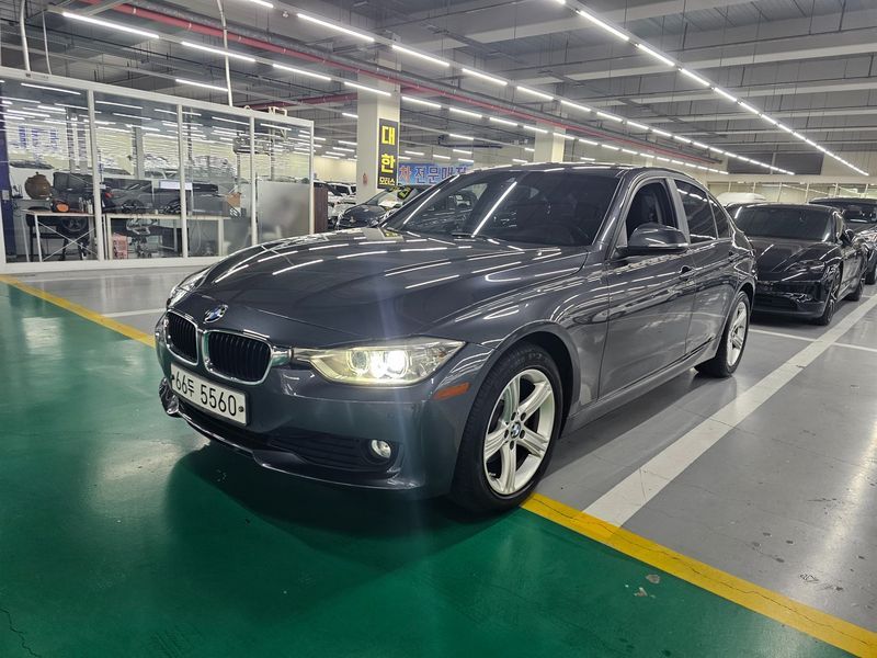 2014 BMW 3 Series 320d photo 2