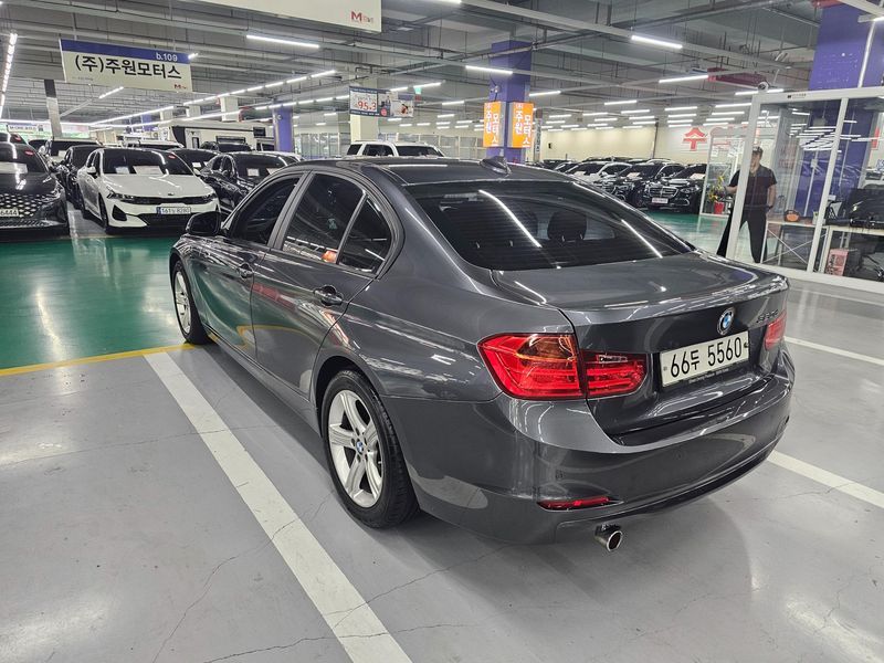 2014 BMW 3 Series 320d photo 5