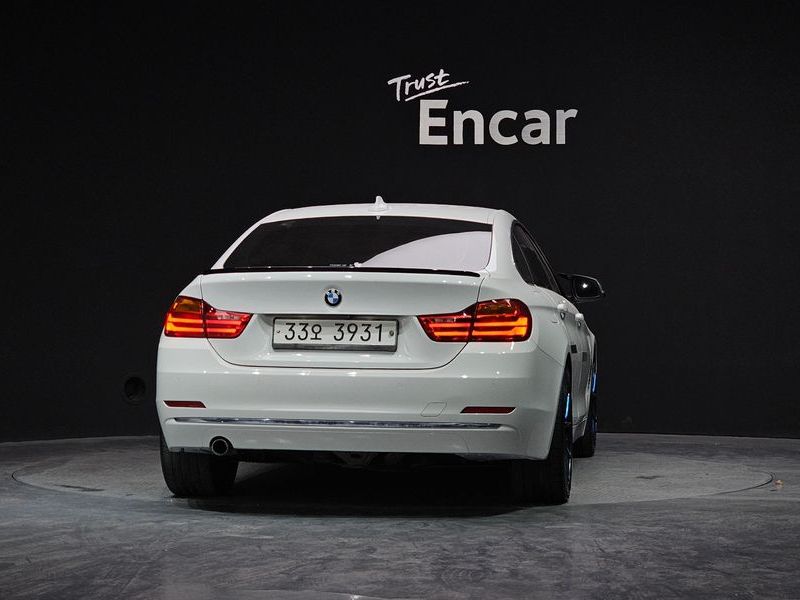 2015 BMW 4 Series 420d Luxury GranCoupe photo 4