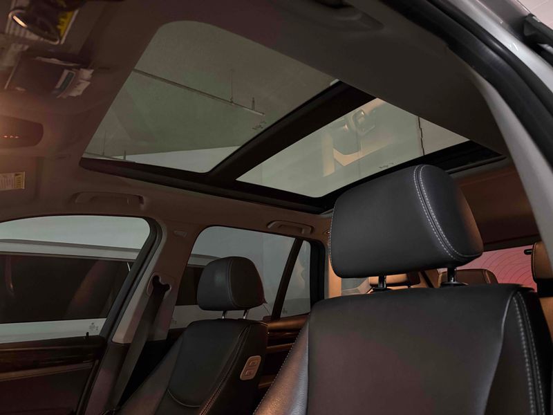 2014 BMW X3 xDrive 20d High photo 5