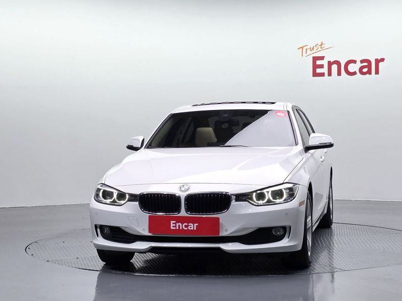 2015 BMW 3 Series 320d photo 3