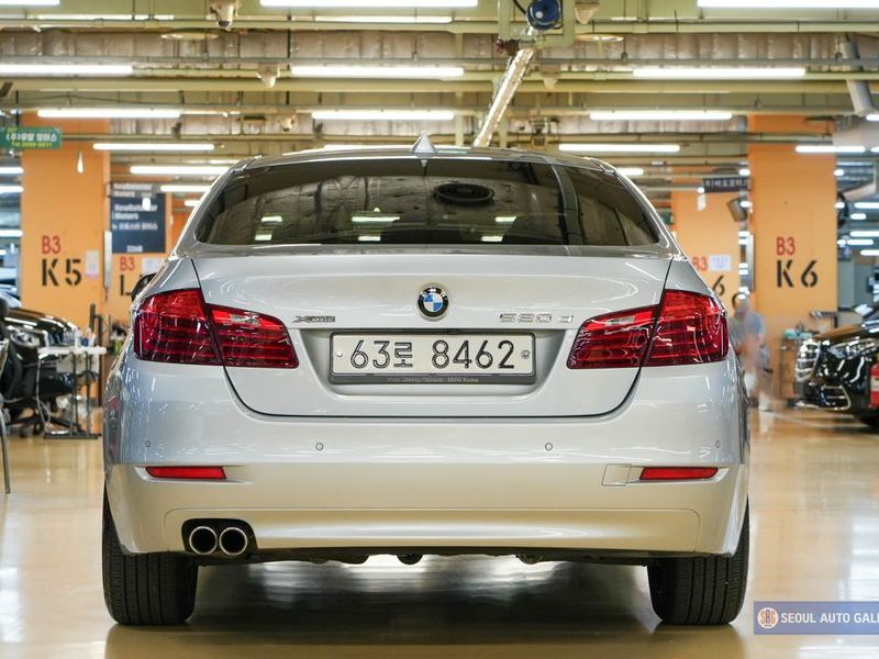 2014 BMW 5 Series 520d xDrive photo 4