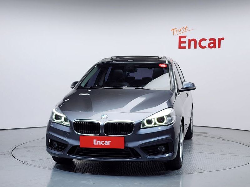 2015 BMW 2 Series Joy photo 3