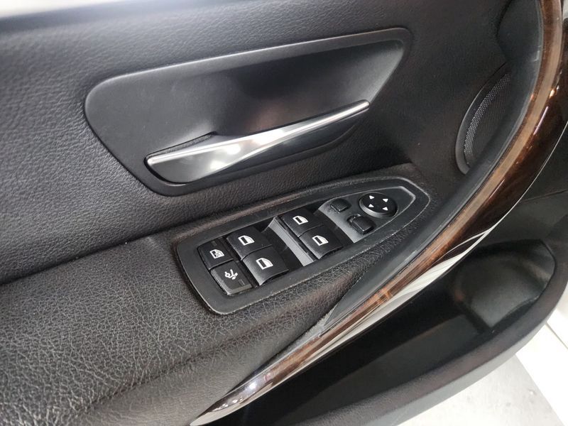 2014 BMW 3 Series GT 320d xDrive photo 5