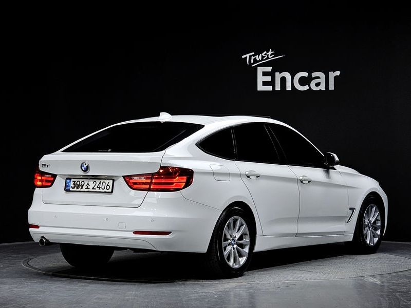 2014 BMW 3 Series GT 320d photo 2