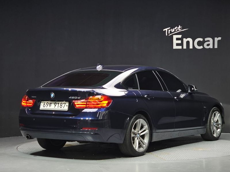 2015 BMW 4 Series 420d xDrive Sport GranCoupe photo 2