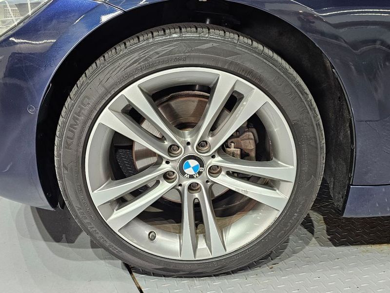 2015 BMW 4 Series 420d xDrive Sport GranCoupe photo 5