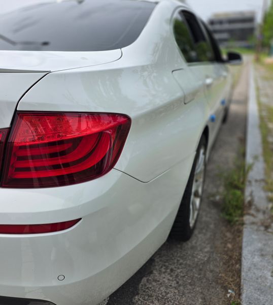 2013 BMW 5 Series 525d xDrive photo 2