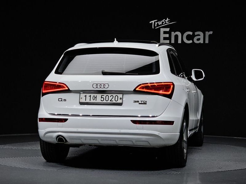 2015 Audi Q5 35 TDI Quattro Dynamic 8R photo 4