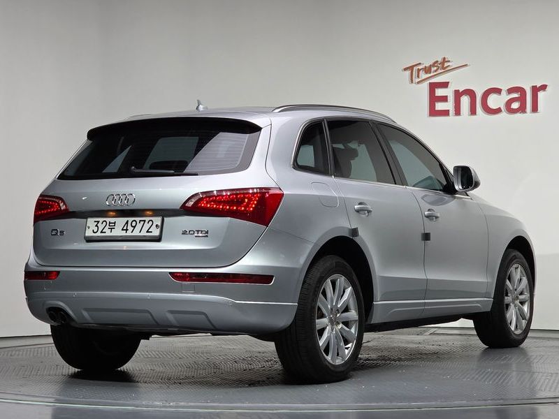 2012 Audi Q5 2.0 TDI Quattro Dynamic 8R photo 2