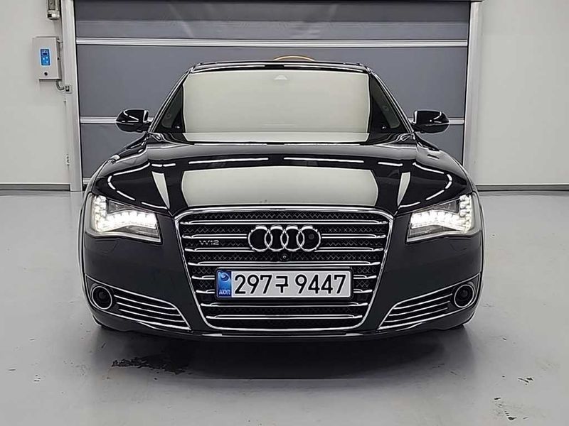 2014 Audi A8 6.3 FSI Quattro LWB D4 photo 2