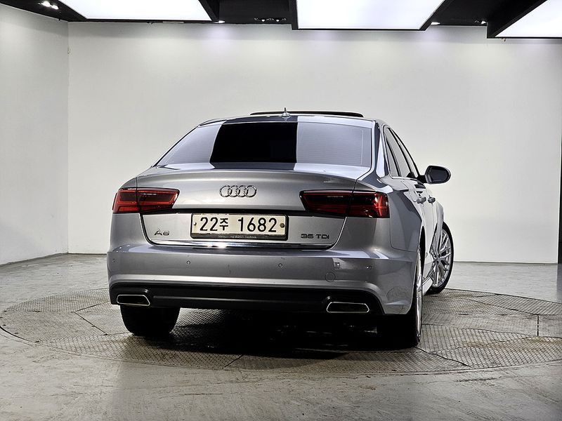 2018 Audi A6 35 TDI Premium C7 photo 3