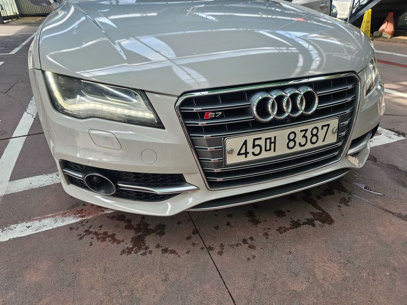 2013 Audi S7 4.0 TFSI quattro 4G photo 3