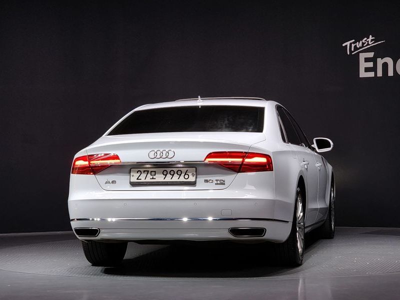 2015 Audi A8 50 TDI Quattro D4 photo 4