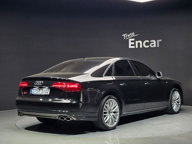 2015 Audi A8 60 TDI Quattro D4 photo 2