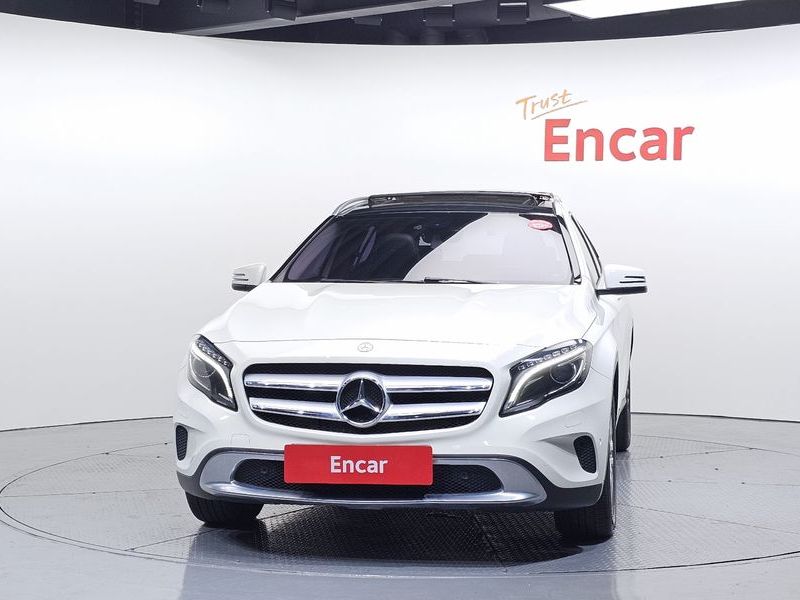 2015 Mercedes-Benz A-Class GLA200 CDI photo 3