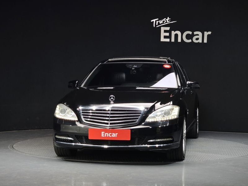 2013 Mercedes-Benz S-Class S500L Designo Edition photo 3