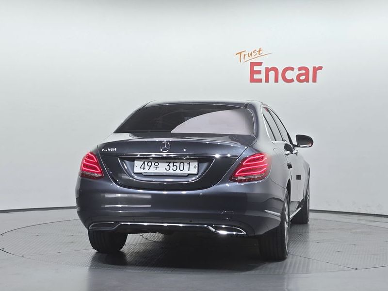 2015 Mercedes-Benz C-Class C200 Avantgarde photo 4