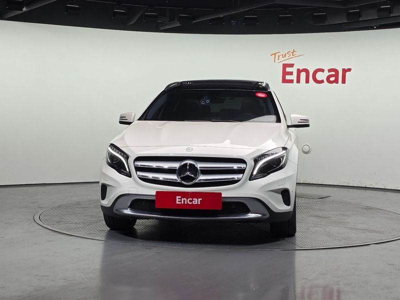 2015 Mercedes-Benz A-Class GLA200 CDI photo 3