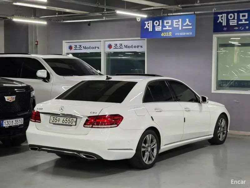 2014 Mercedes-Benz E-Class E220 CDI Avantgarde photo 4