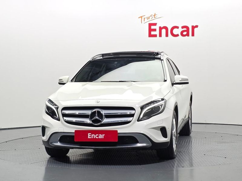 2015 Mercedes-Benz A-Class GLA200 CDI photo 3
