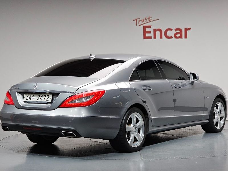 2012 Mercedes-Benz S-Class CLS350 BlueEFFICIENCY photo 2