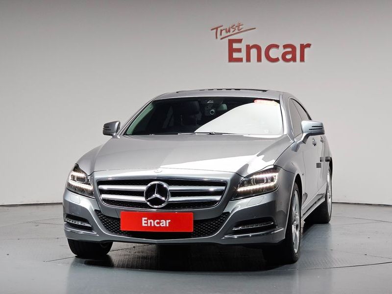 2012 Mercedes-Benz S-Class CLS350 BlueEFFICIENCY photo 3