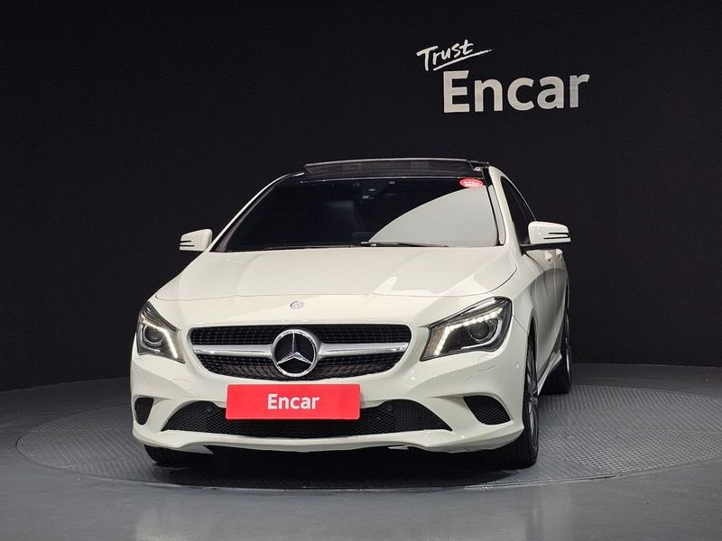 2016 Mercedes-Benz A-Class CLA200 d photo 3