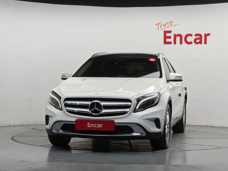 2015 Mercedes-Benz A-Class GLA200 CDI photo 3