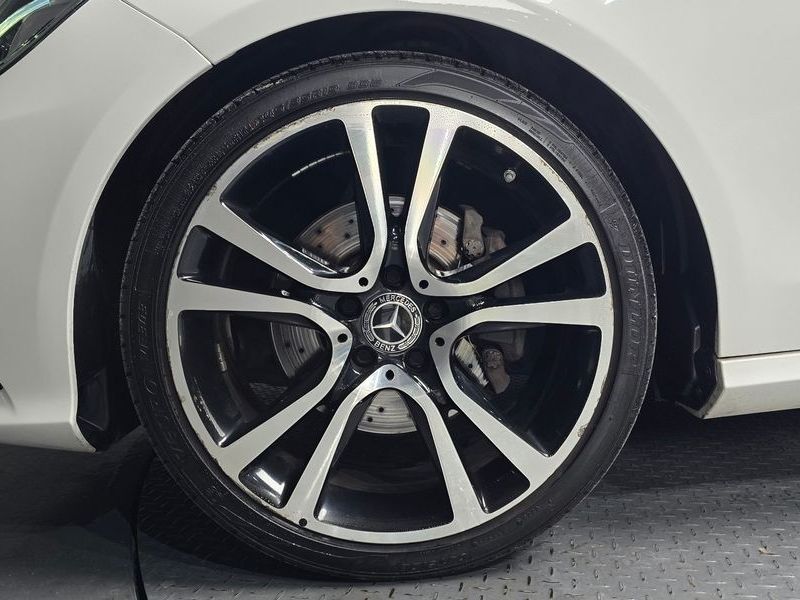 2016 Mercedes-Benz E-Class E220 Bluetec Avantgarde Sport photo 5