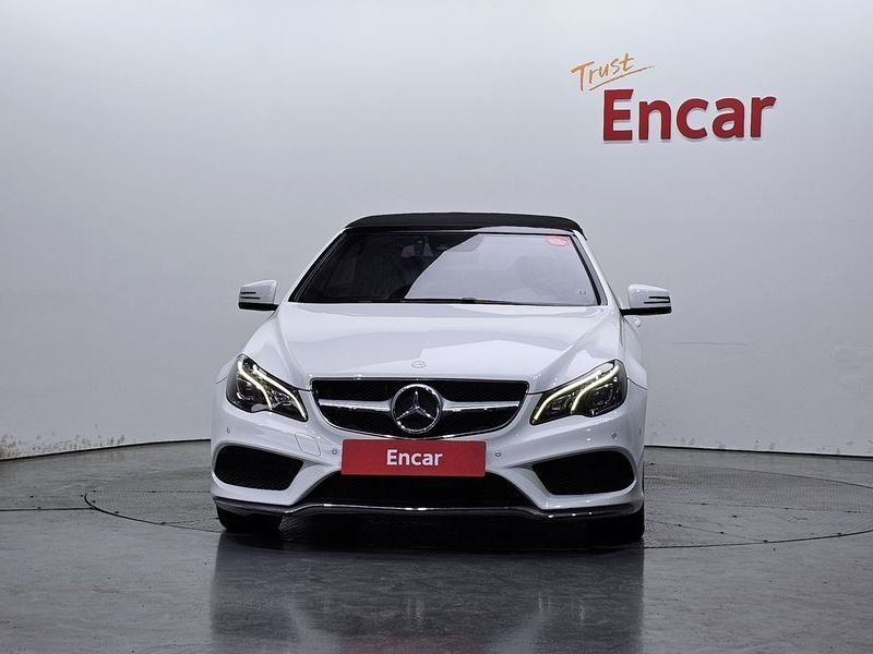 2014 Mercedes-Benz E-Class E200 Cabriolet photo 3
