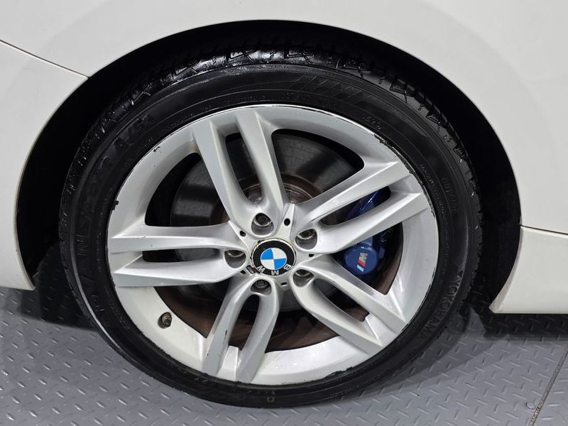 2015 BMW 2 Series 220d M Sport Coupe photo 5