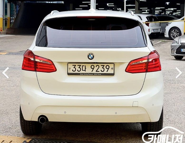 2018 BMW 2 Series Joy photo 3