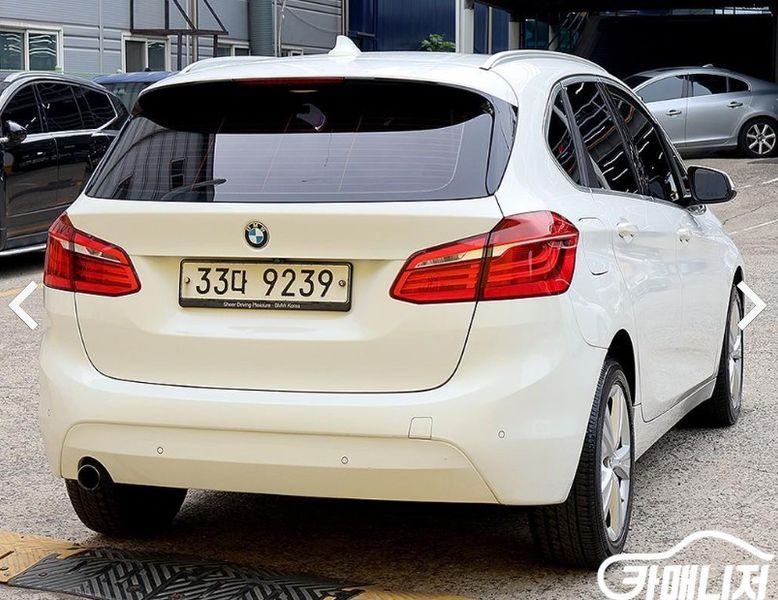 2018 BMW 2 Series Joy photo 4