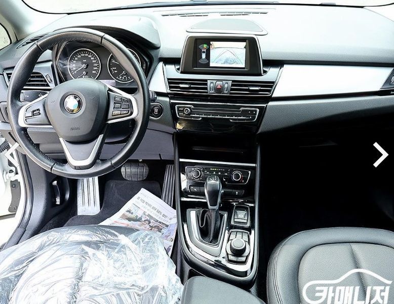 2018 BMW 2 Series Joy photo 5