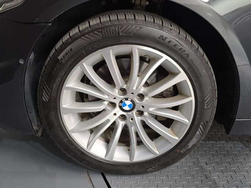 2015 BMW 5 Series 528i xDrive Luxury Plus photo 5
