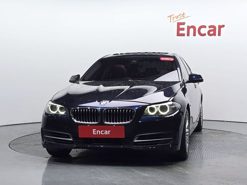 2014 BMW 5 Series 520d xDrive photo 3