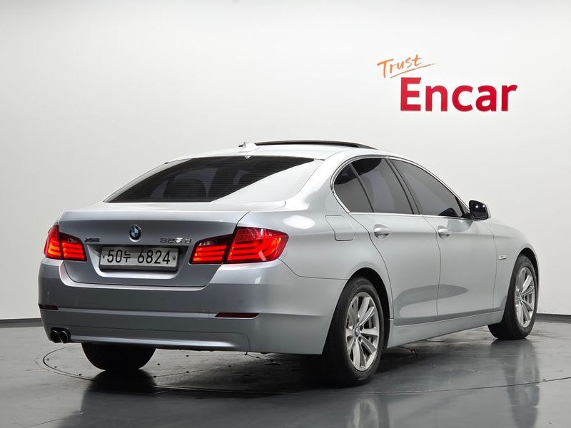 2013 BMW 5 Series 525d xDrive photo 2