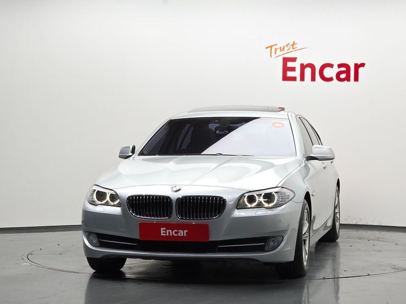 2013 BMW 5 Series 525d xDrive photo 3